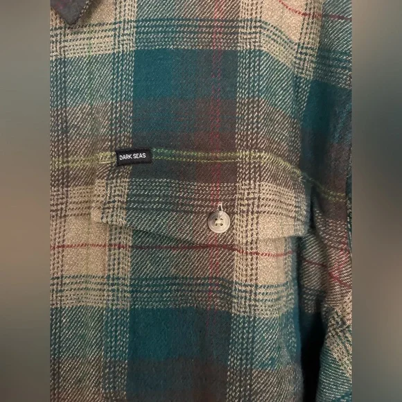 Dark Seas Flannel Button Up- NWT - Picture 4 of 10
